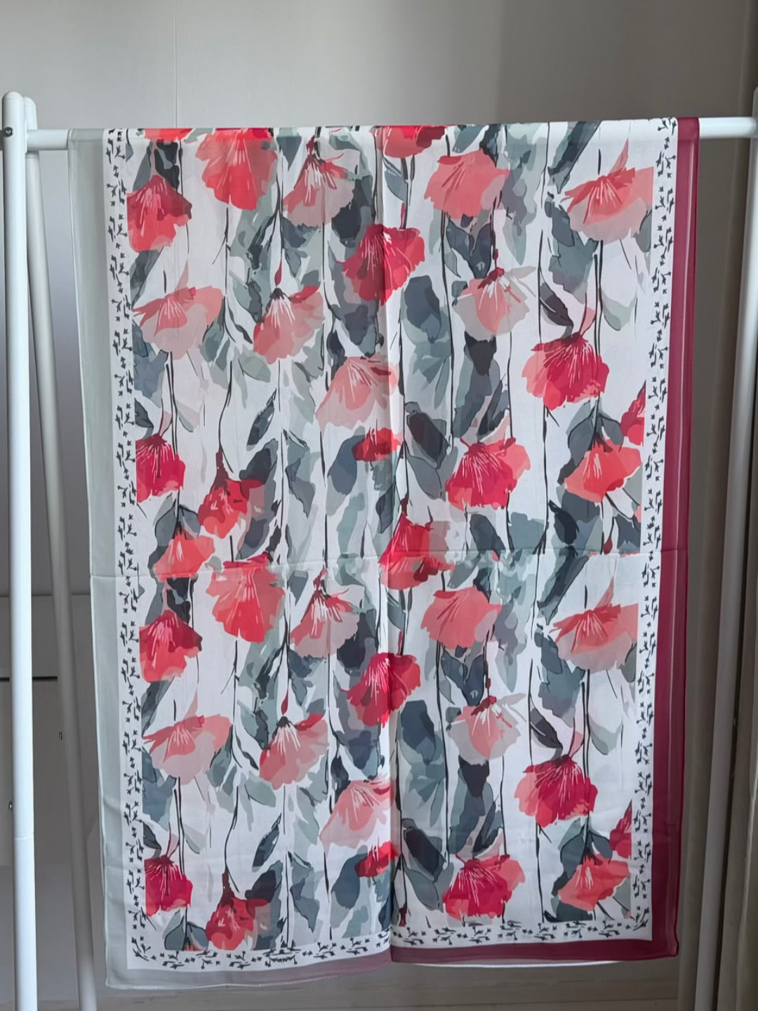 Printed Chiffon Hijab ( Floral Red )